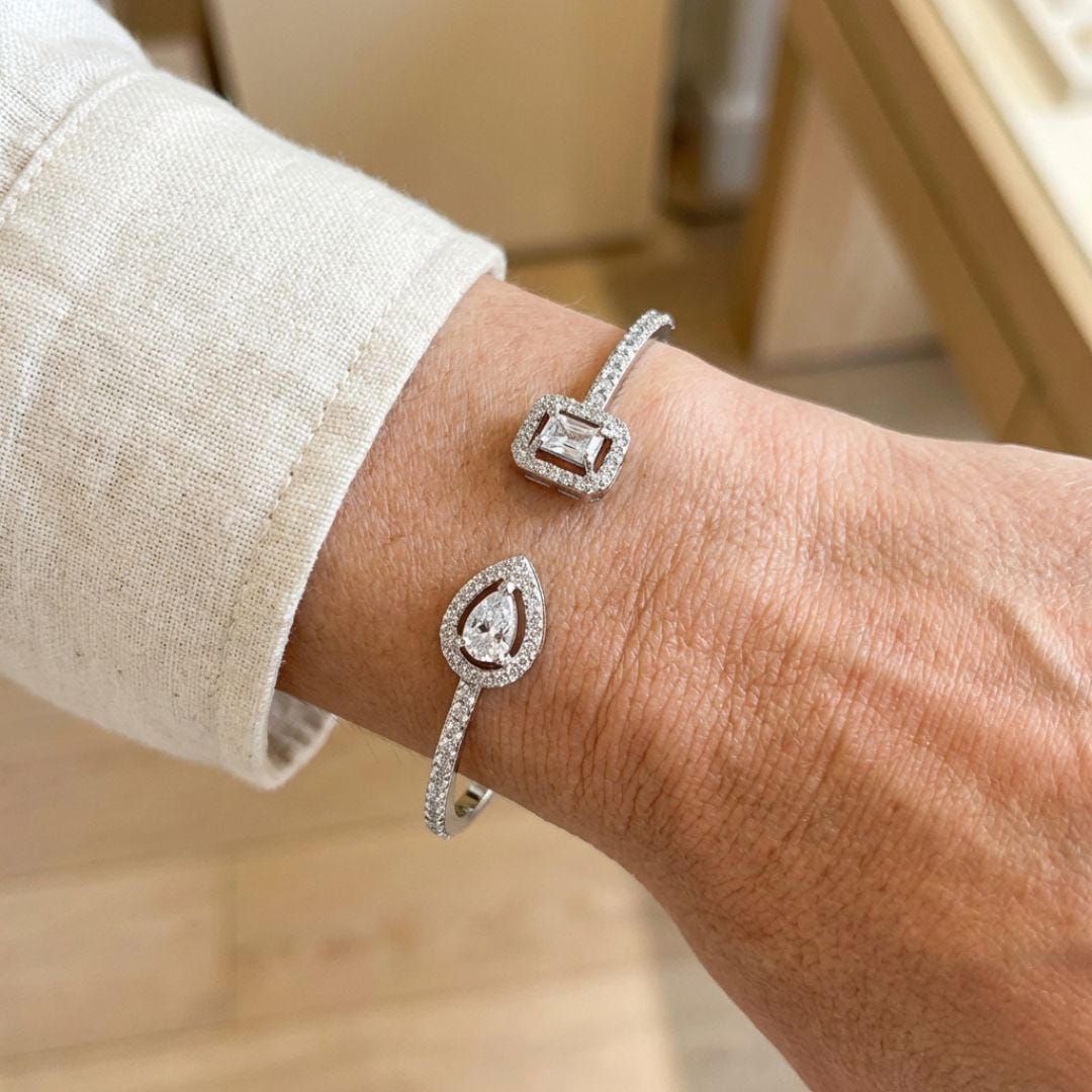 Bracelet jonc ouvert doré à deux pierres
