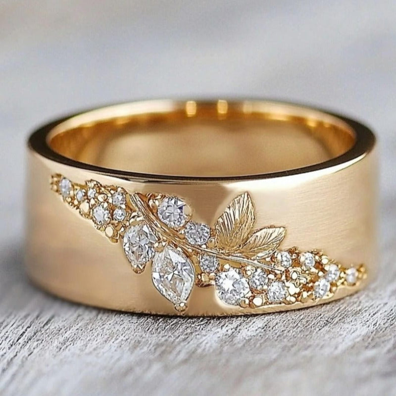 Bague feuille dorée à zircons