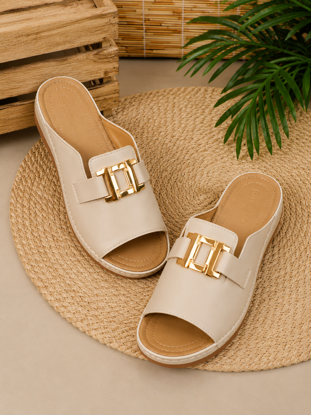 Sandales confort de luxe pour femme – sandales d'été à boucle dorée