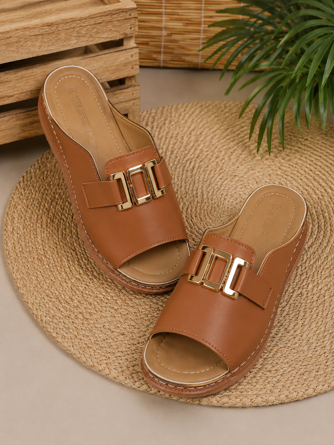 Sandales confort de luxe pour femme – sandales d'été à boucle dorée