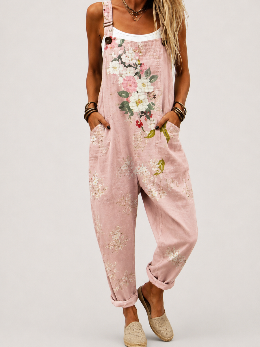 Salopette fleurie – confort et style