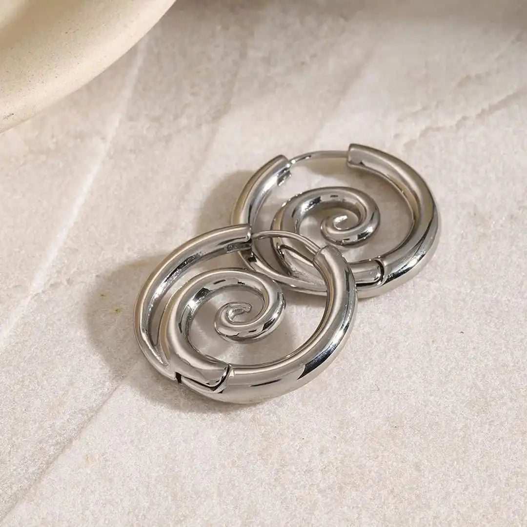 Boucles d'oreilles Spirale dorées intemporelles
