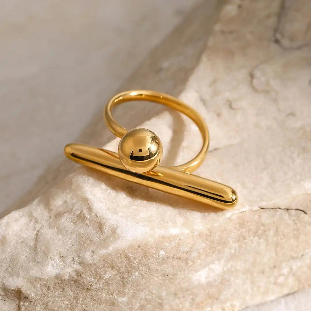Bague ajustable à étoile dorée