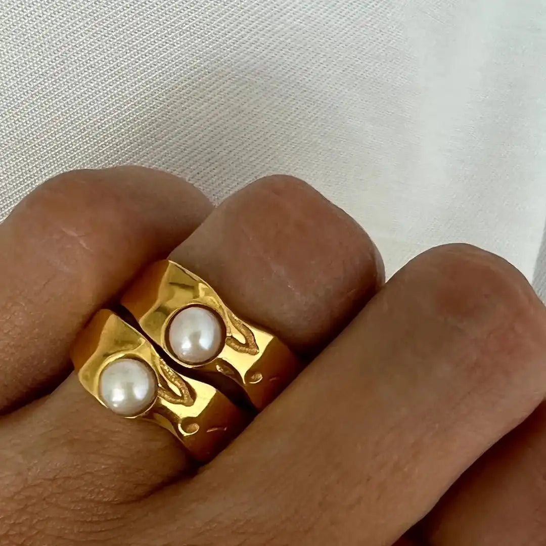 Bague Perle dorée vintage