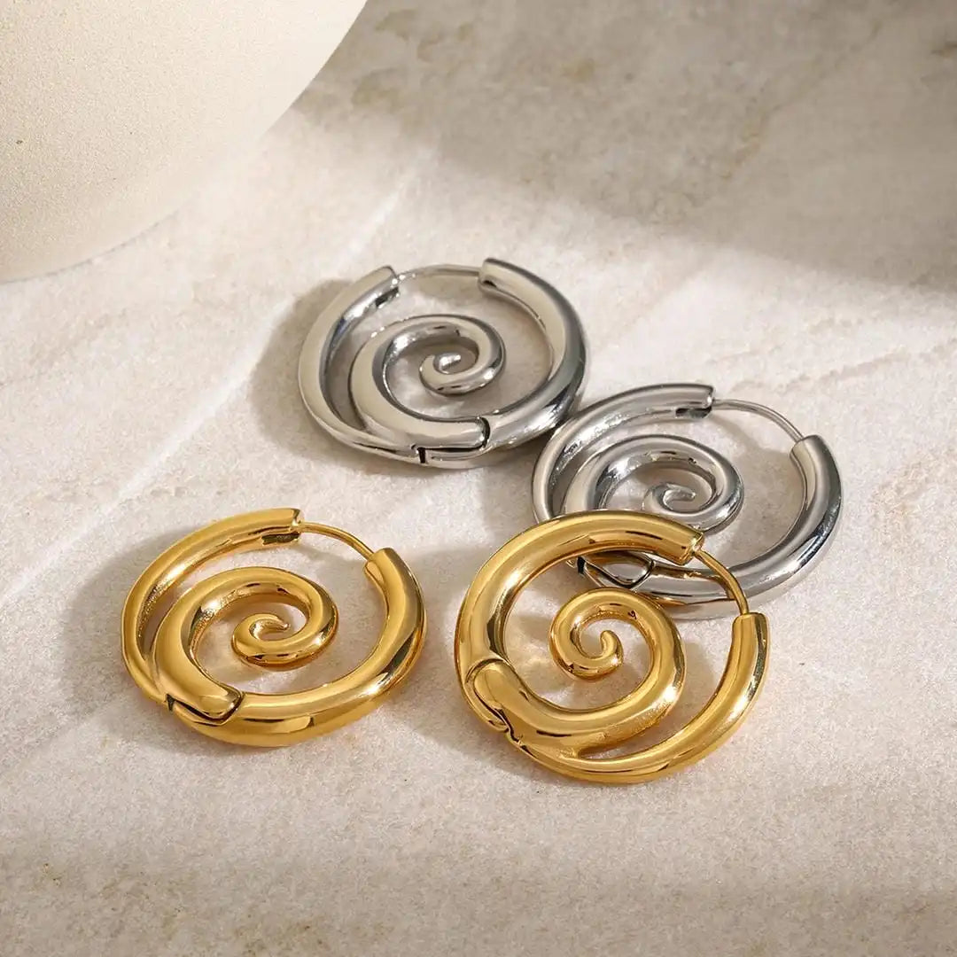 Boucles d'oreilles Spirale dorées intemporelles