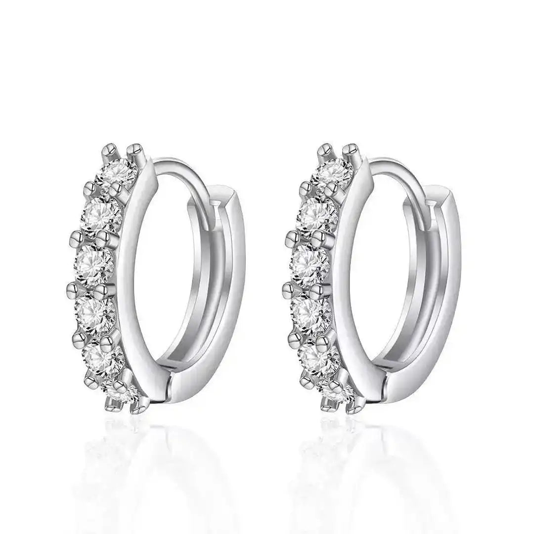 Mini boucles d'oreilles anneaux dorées