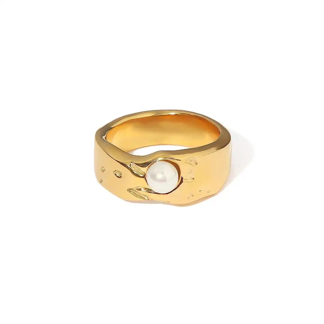 Bague Perle dorée vintage