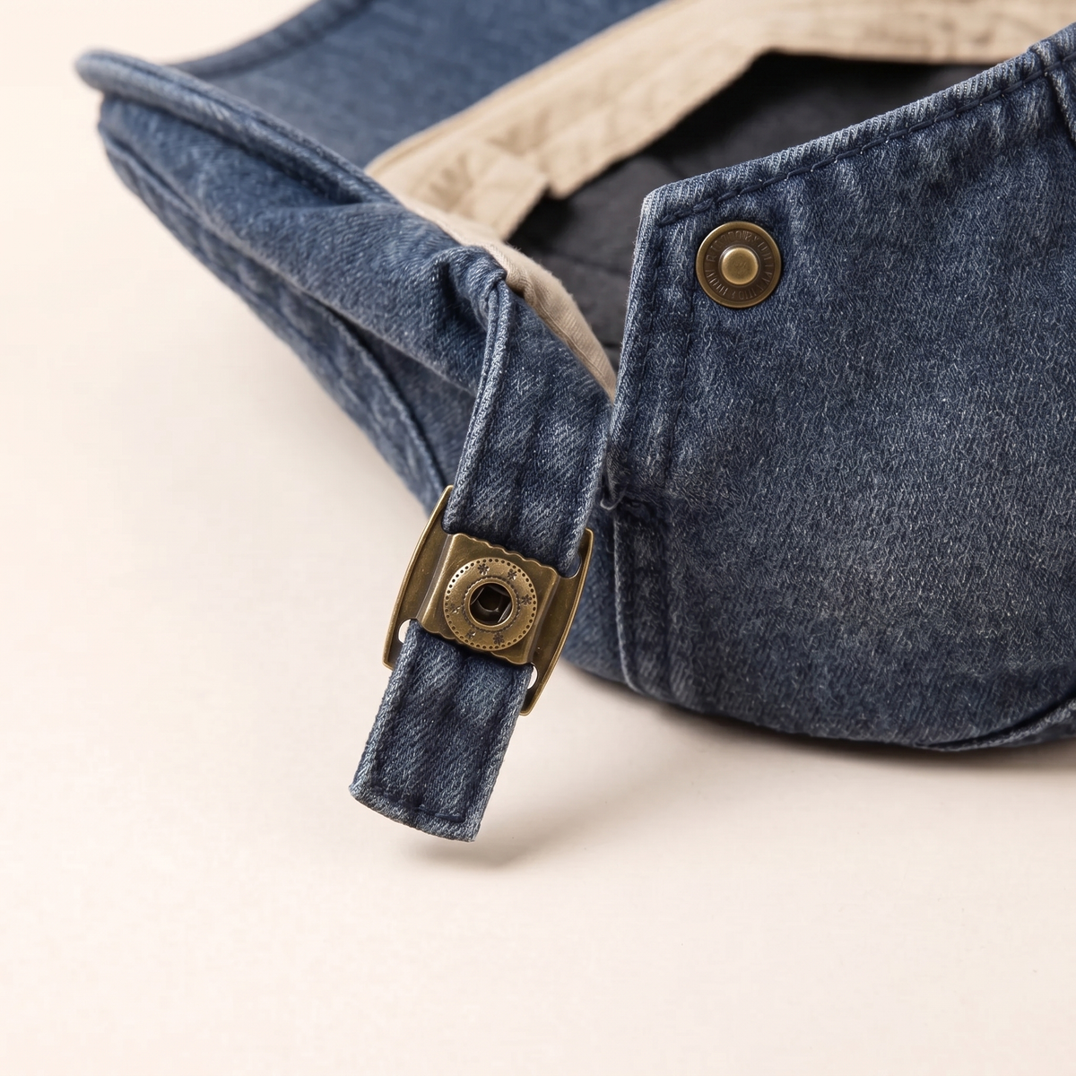 Vito | Casquette plate vintage en denim