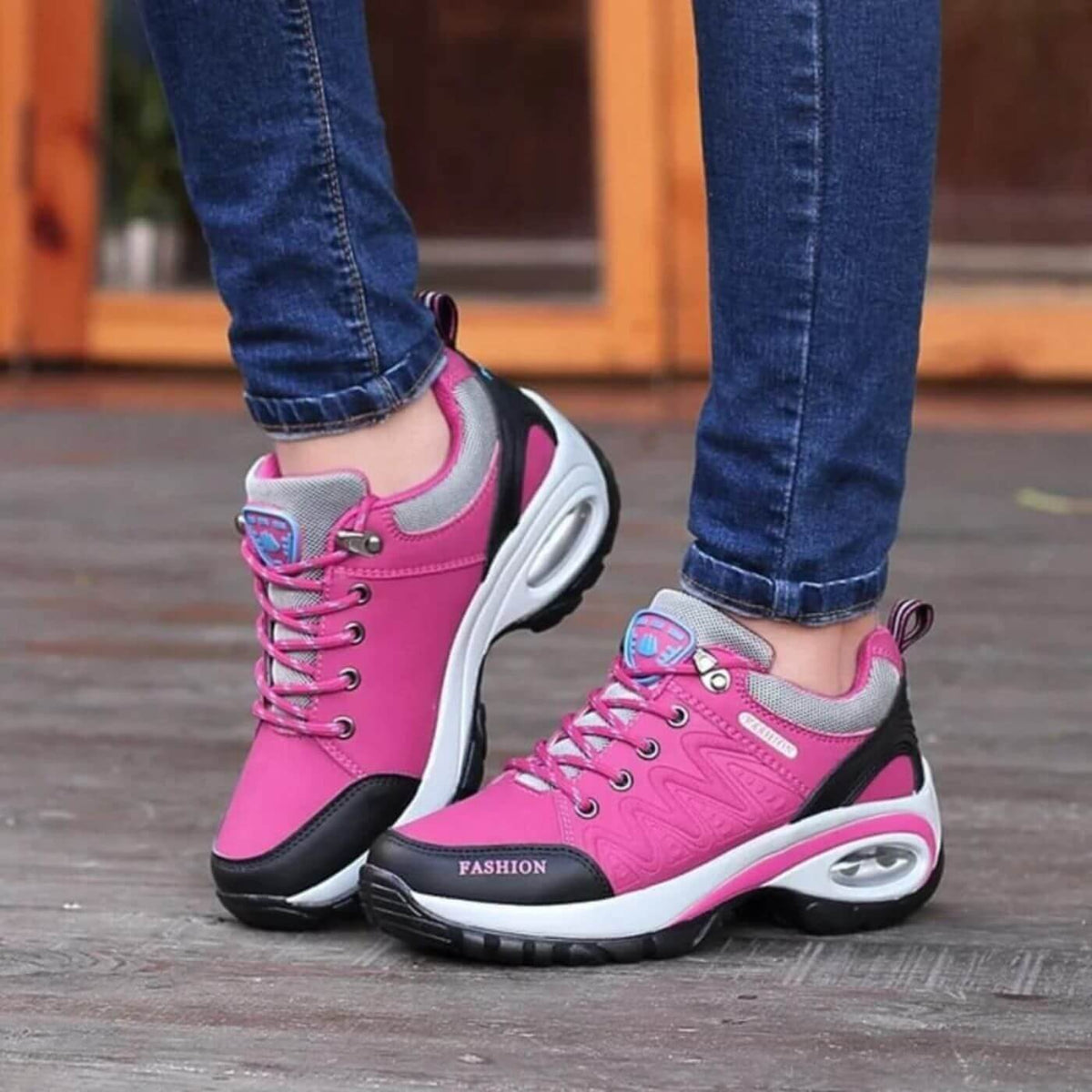 Camilla | Chaussures de marche ergonomiques coussinées